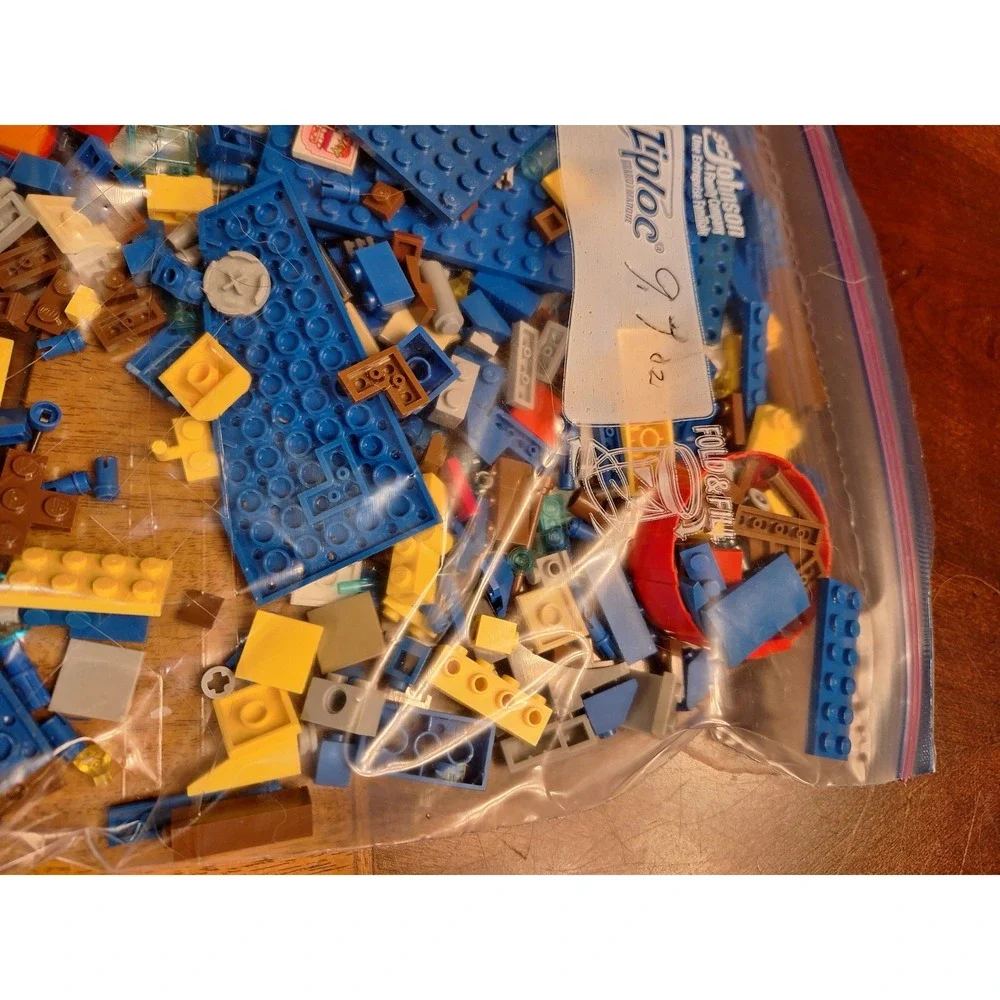 LEGO Bulk Lot 8 oz Mixed Bricks Plates Specialty Pieces Blue Yellow Red White - Picture 6 of 10